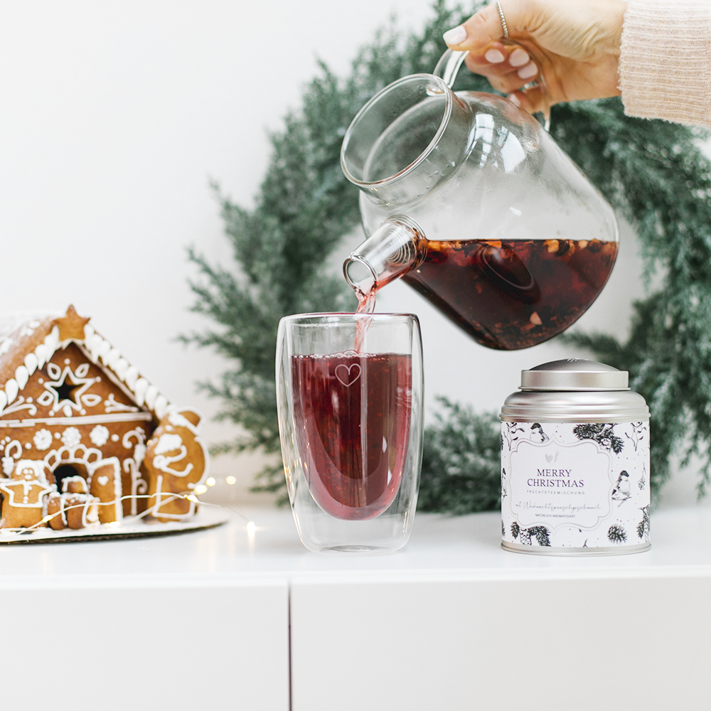 Fruit Tea Blend with Christmas Punch Flavor - Merry Christmas