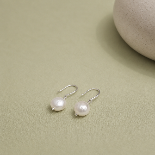 Sterling Silver Earrings with Pearl - N04