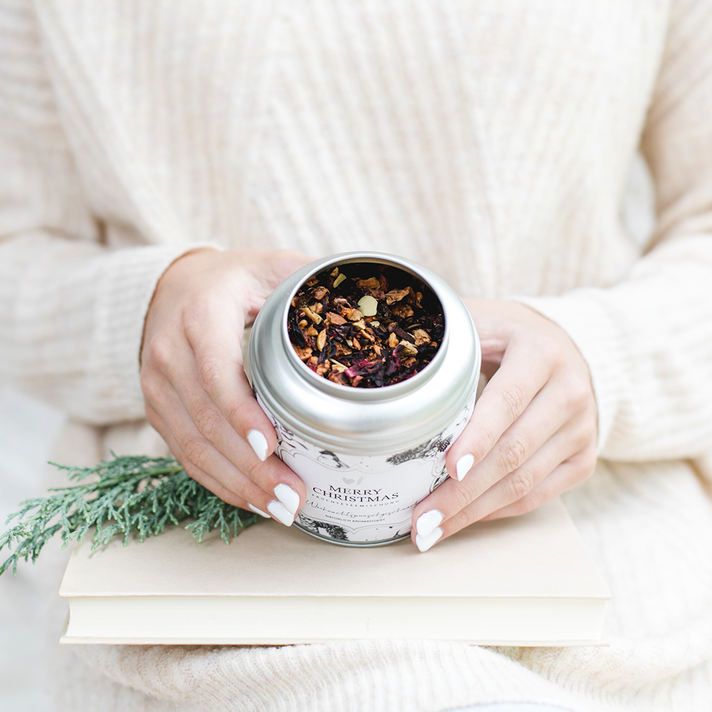 Fruit Tea Blend with Christmas Punch Flavor - Merry Christmas