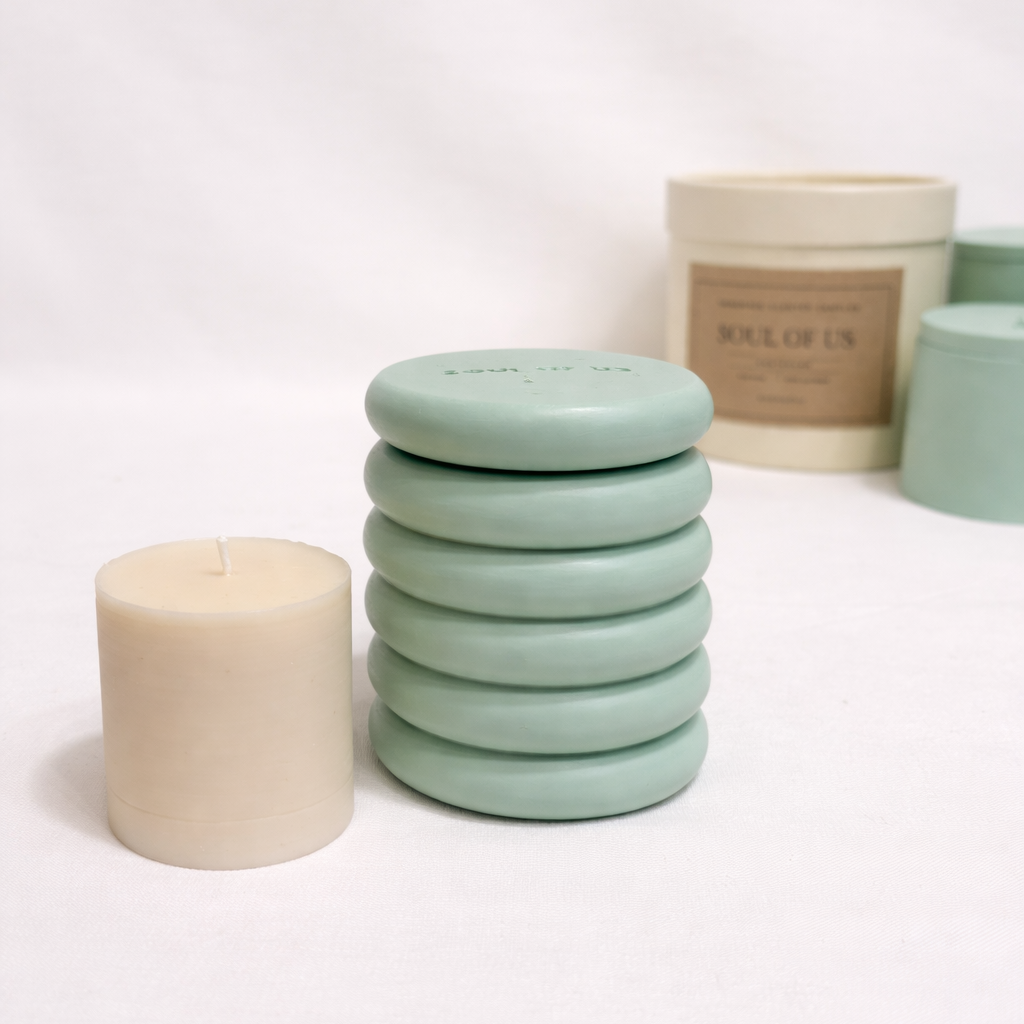 Handmade Candle Vessel & Soy Wax Candle - Light Green - Harman Shop & Atelier