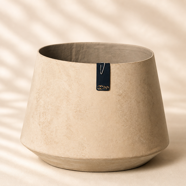Handmade Waterproof Flower Pot - 100% recycled paper - Light Brown